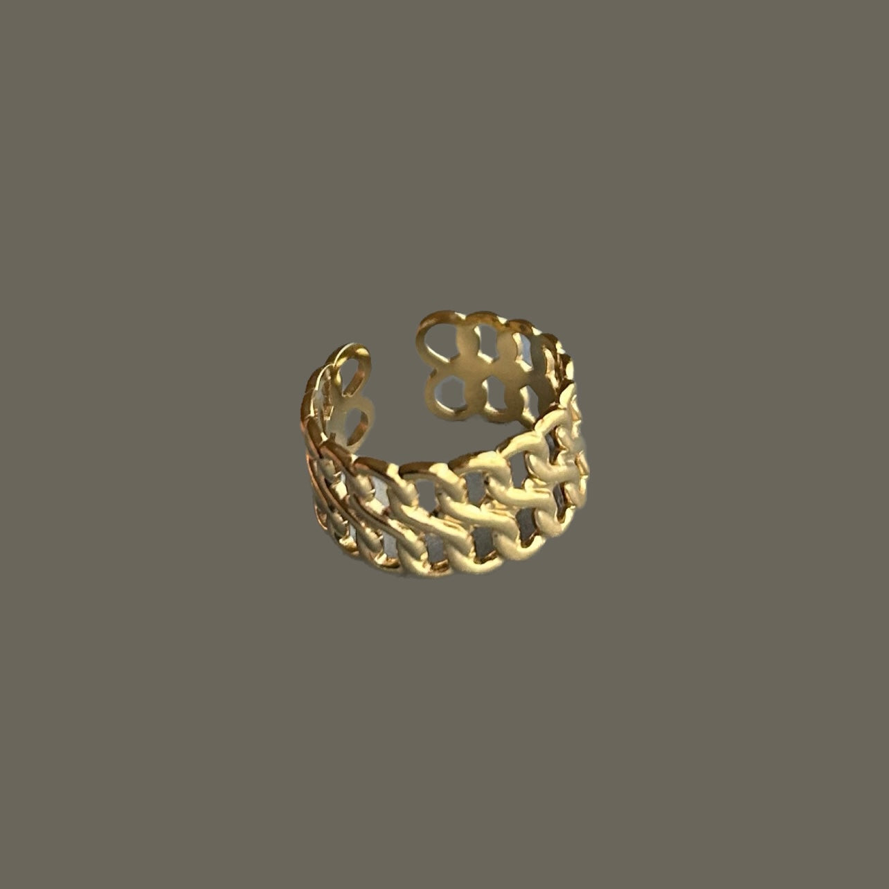 Caring Hands - Ring