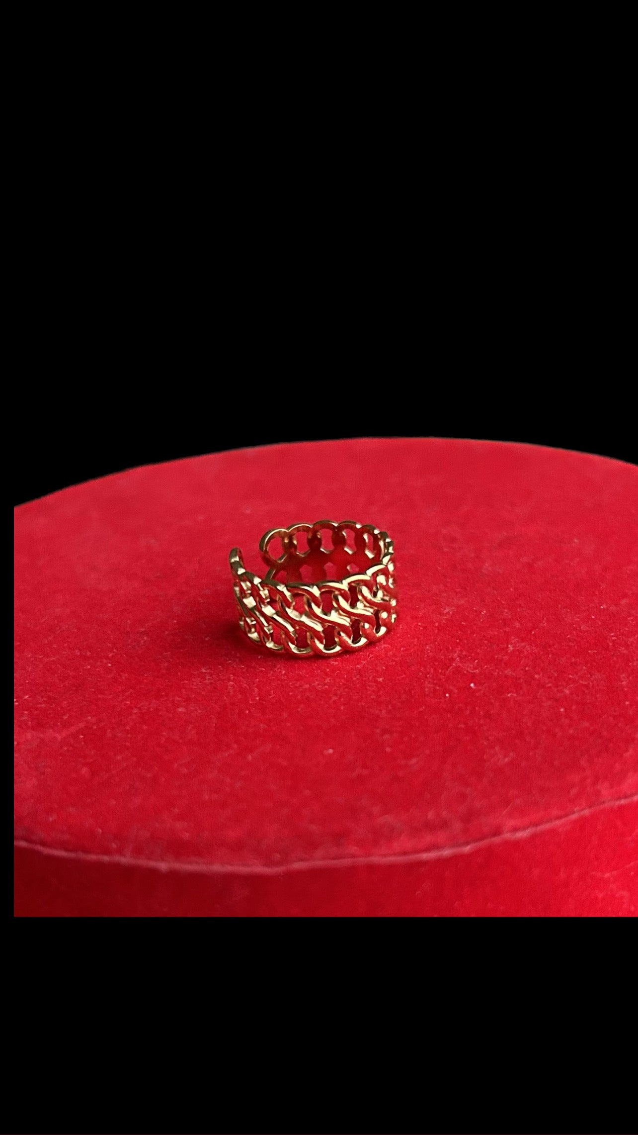 Caring Hands - Ring