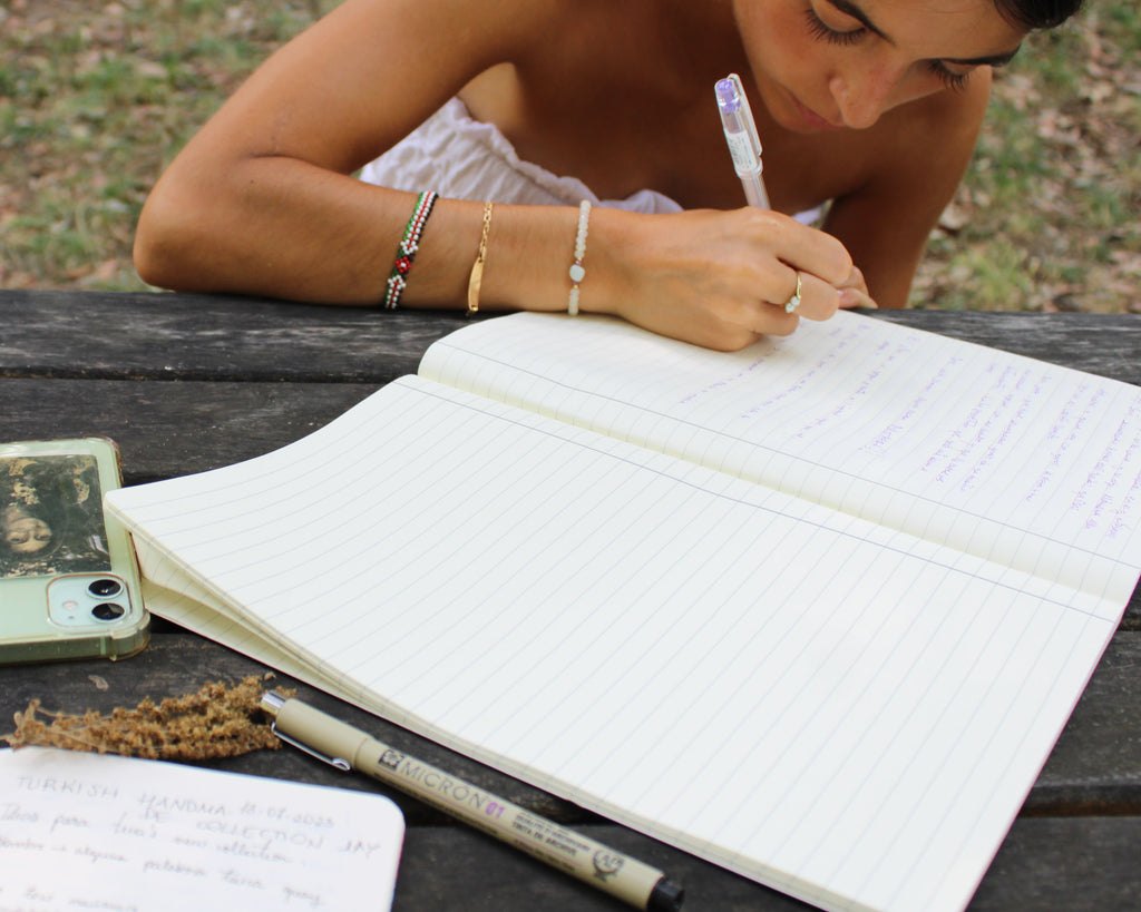 Lady Writer - Earrings